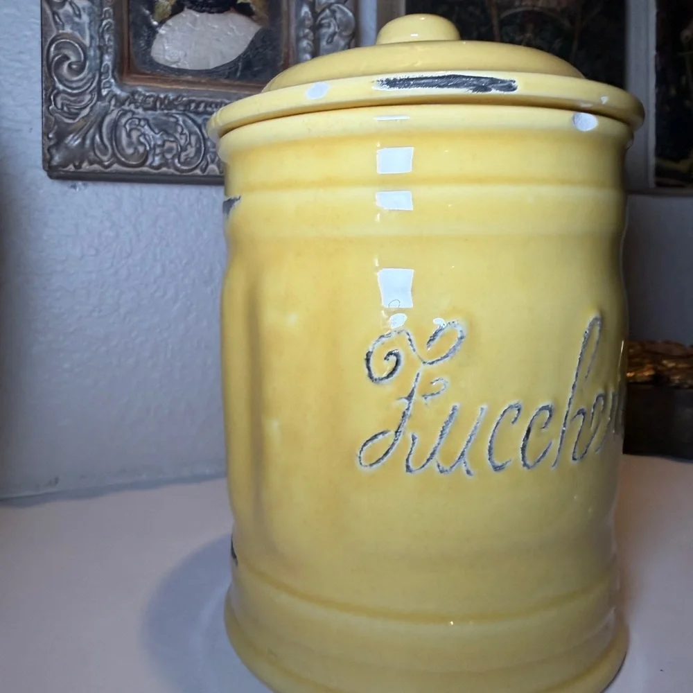 Sur La‎ Table “Zucchero” Yellow Ceramic Sugar Canister – Made in Italy – Rustic